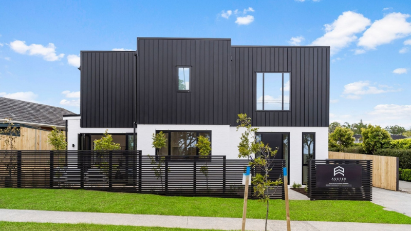 Lake Pupuke Townhouses