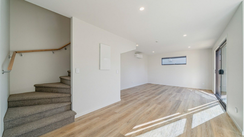 8 Rongonui Street (C) Professional (6)