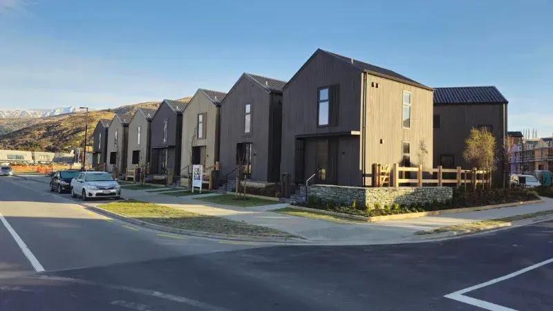 Aluminium joinery for multi residential development in Queenstown