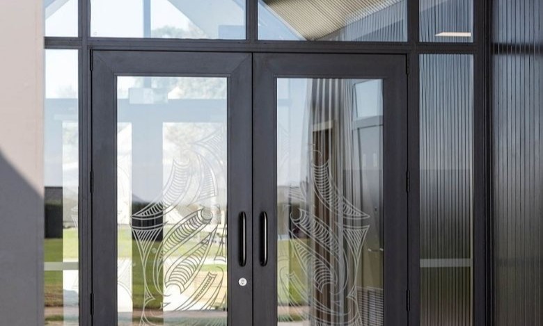 Aluminium entrance doors